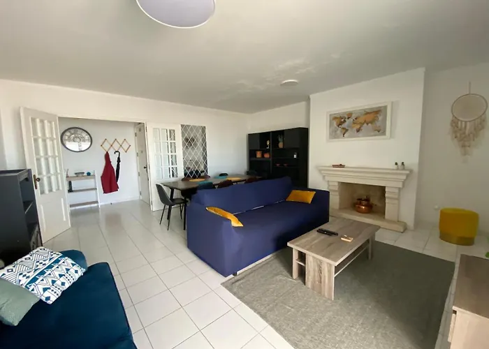 Vista Mar Apartment *